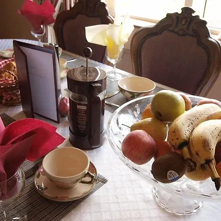 Glencove Bed & Breakfast